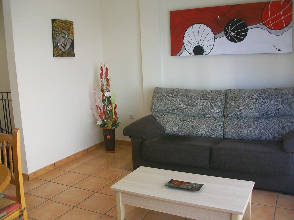 Apartamentos Par Tres - Oliva Nova חדר תמונה